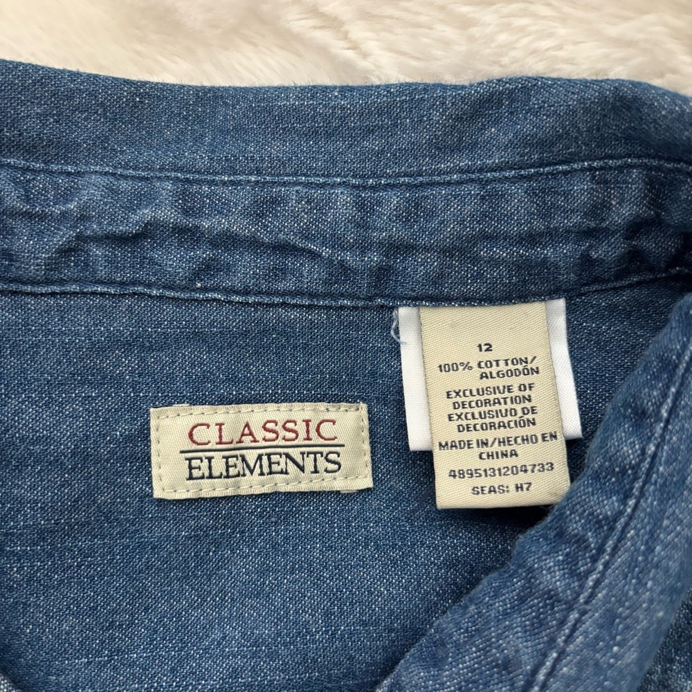 Classic Elements Embroidered Witch Black Cat Denim Shirt Size 12 Blue Halloween - Picture 9 of 11